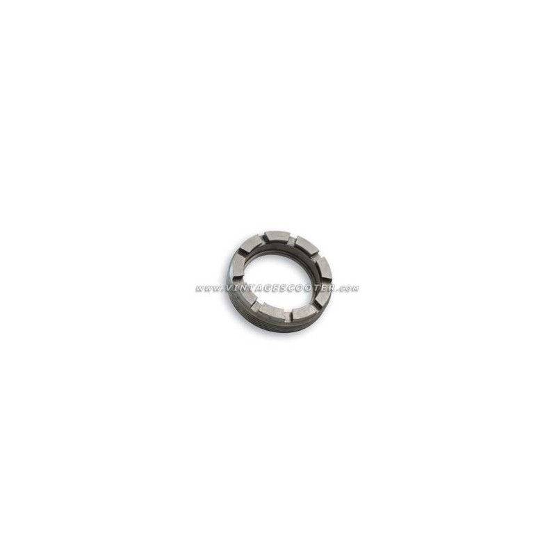 Bague filetée de roulement de roue arrière Vespa 160 GS / 180 SS Bague filetée de roulement de roue arrière Vespa 160 GS / 180 SS